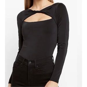 NWT Express Body Contour Twist Cutout Top